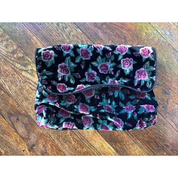 Victoria Secrets Cosmetic Bag Velvet Black Rose Large Travel Bag - Picture 1 of 7